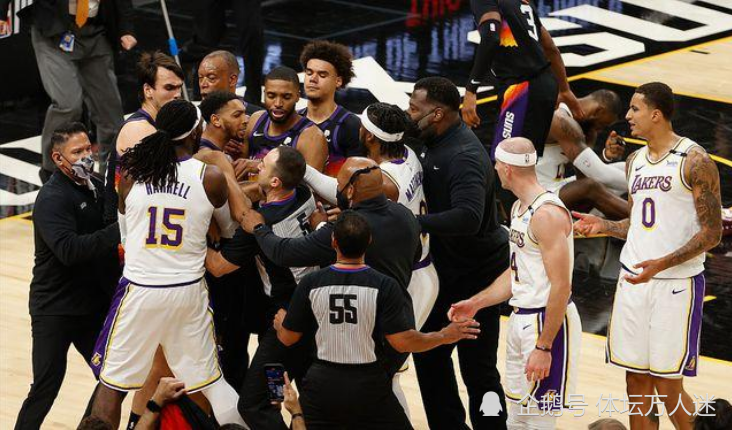  都灵德比战平局收场双方球迷爆发冲突  