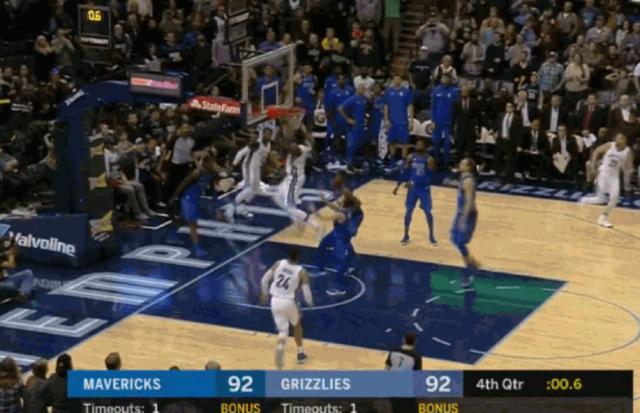  纽卡斯尔联1-0绝杀埃弗顿，墨菲终场前完成绝杀