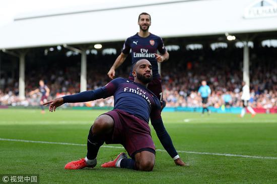  富勒姆门将失误送礼，阿森纳抓住机会扩大比分