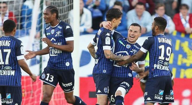  特鲁瓦主场战平梅斯拿到宝贵保级分数